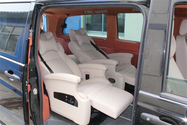 고급 승객석 .jpg Luxury passenger seat.jpg
